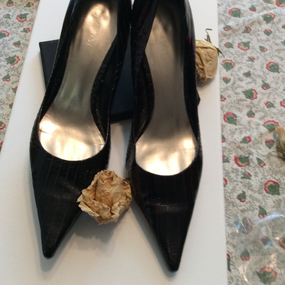 Black Faux Croc Pointed Toe Heel Pump
